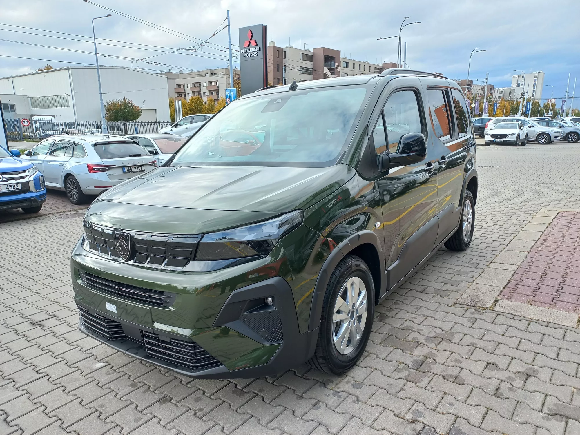 Peugeot Rifter Allure skladem v AutoPalace Brno