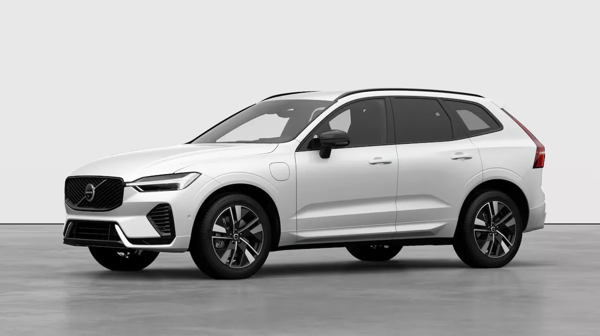 Volvo XC60 T8 AWD Plus Dark skladem v AutoPalace Brno