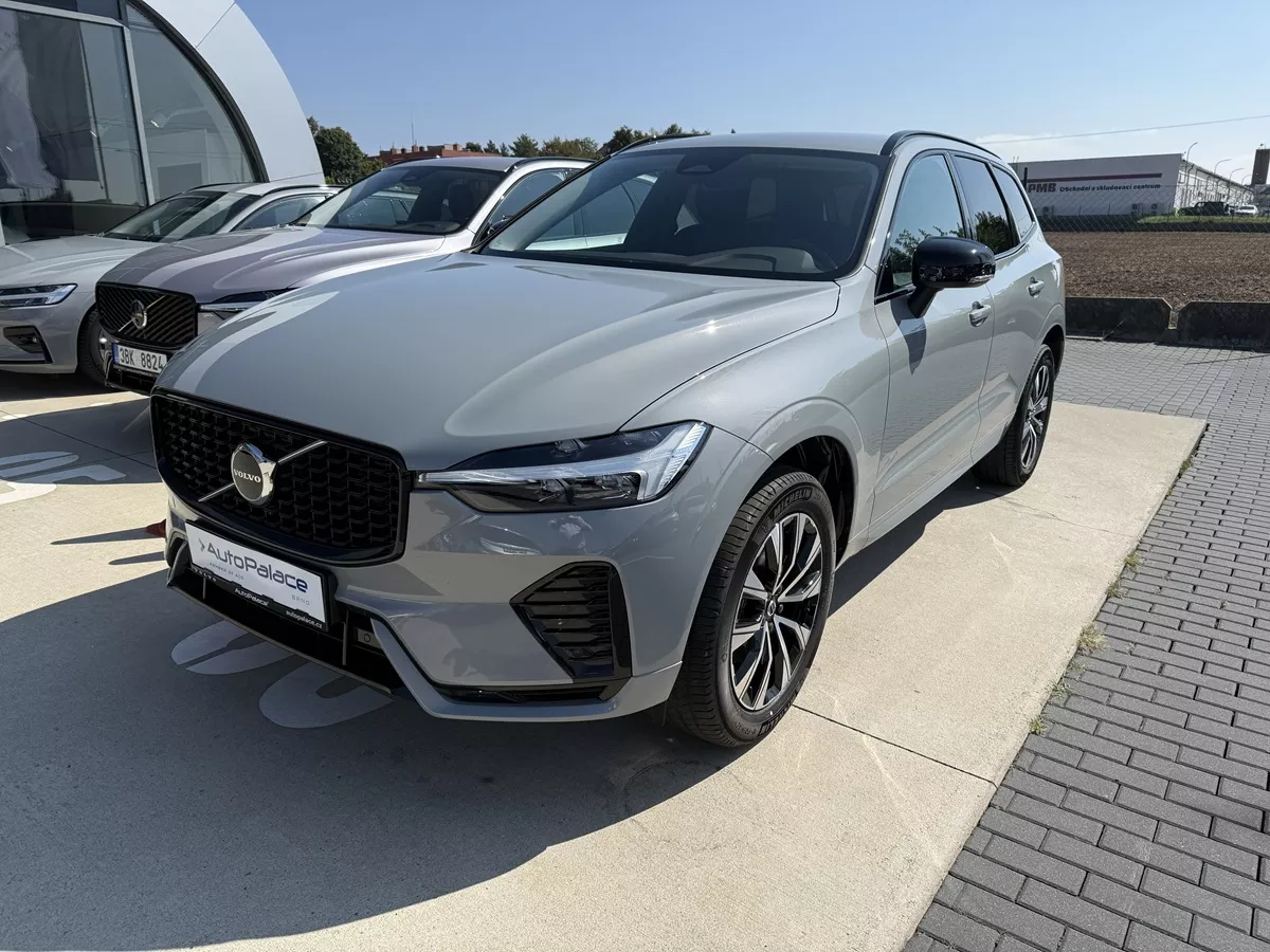 Nové vozy Volvo připravené k odběru v areálu AutoPalace Brno na Řípské 22